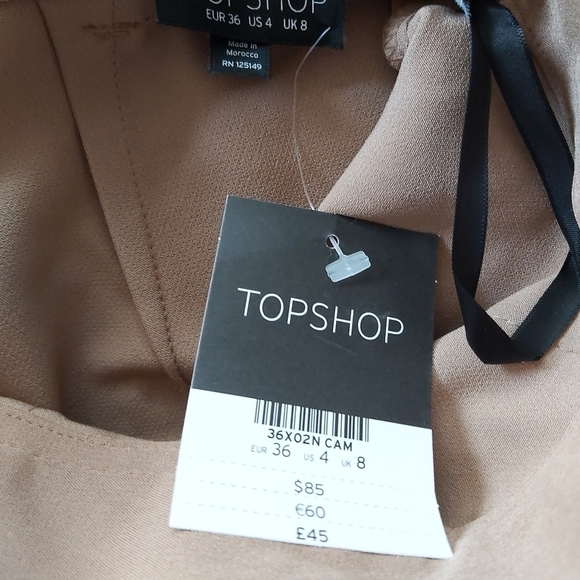 𝅺NWT Topshop High Waisted Shorts - Picture 4 of 11